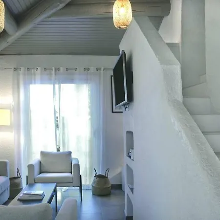 Villa Cosy, 75m2, Climatise, 200m Plage, Parking