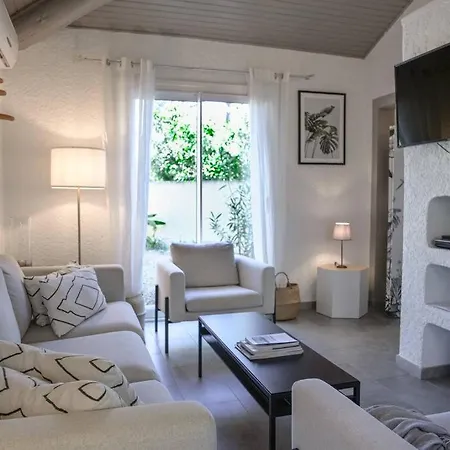 빌라 Cosy, 75m2, Climatise, 200m Plage, Parking