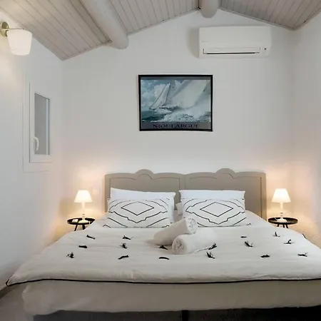 Cosy, 75m2, Climatise, 200m Plage, Parking Villa *