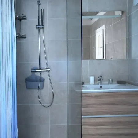 Cosy, 75m2, Climatise, 200m Plage, Parking *