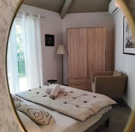 Cosy, 75m2, Climatisé, 200m Plage, Parking * Lecci