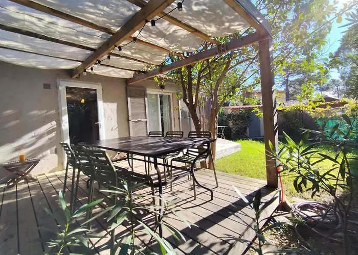 Cosy, 75m2, Climatisé, 200m Plage, Parking Villa Lecci